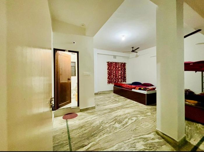 Backpackers Bunkhouse Siliguri 5Bed TOGETHER STAY