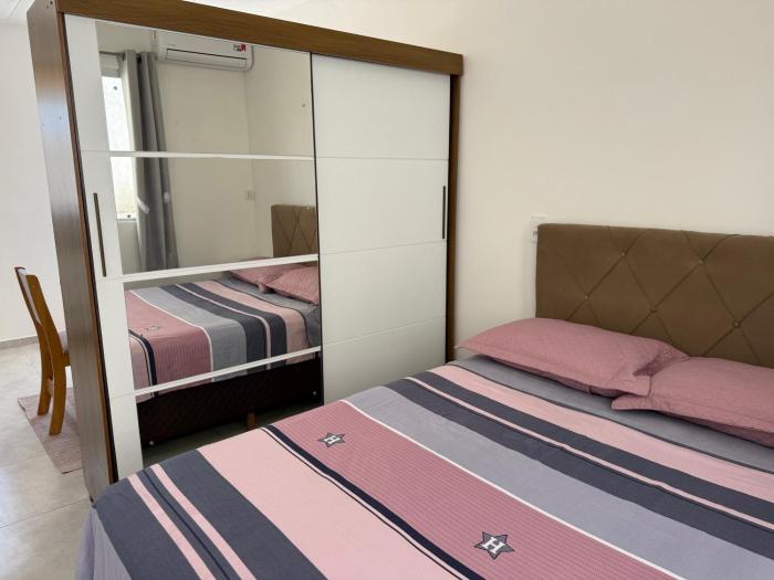 Loft novo e bem localizado
