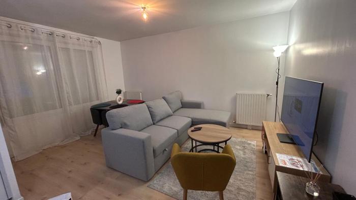 AGRÉABLE T2 -15 Min Airport Orly-Parking-Wifi