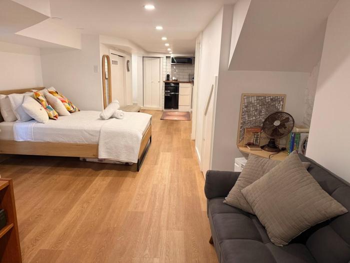 Lower level newly renovated studio apartment in central downtown location