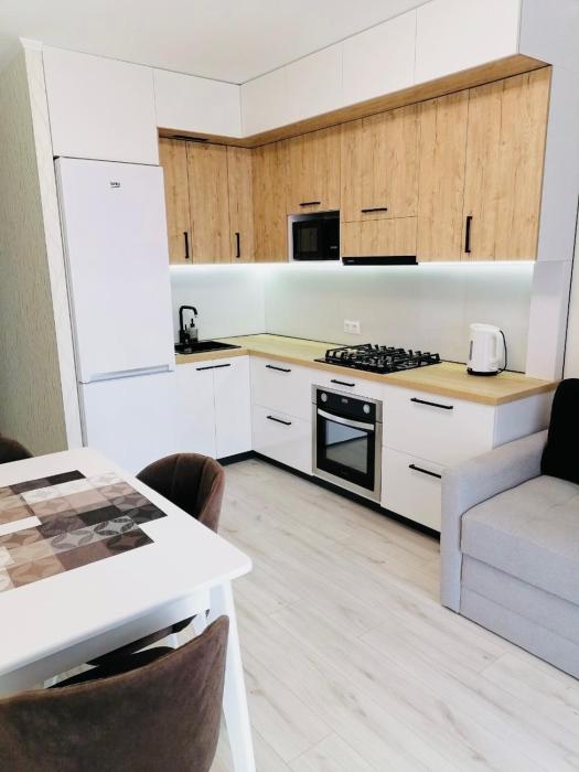 Авалон Зелена 204