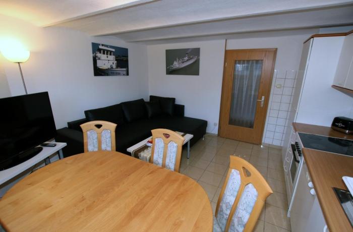 Strand-Villa, Nige Ooge