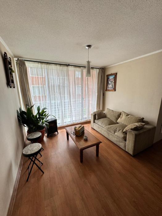 Departamento amplio y cómodo con estacionamiento