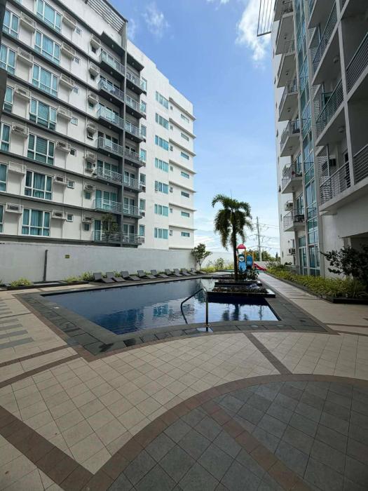 One Madison Relax and Chill