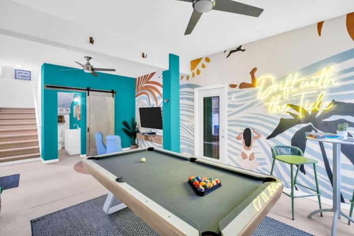 NEW Sea Drift Oasis - Heated Pool Spa Game Room