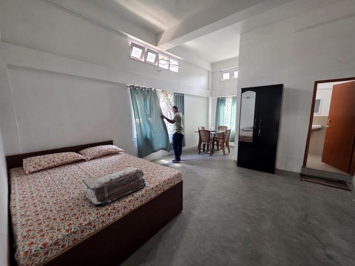 The White House By Bhaskar Homestay