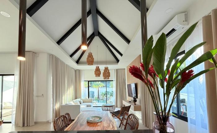 Private designer pool villa in a prime location