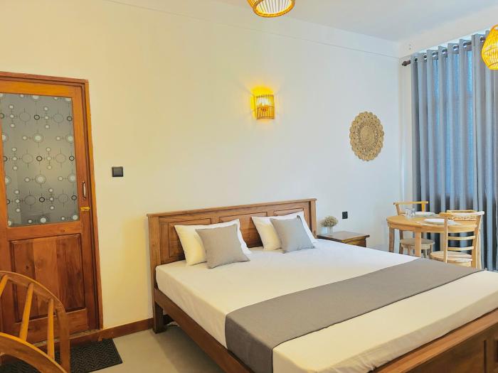 Crystal Pearl Villa, Weligama - 5 min to Beach