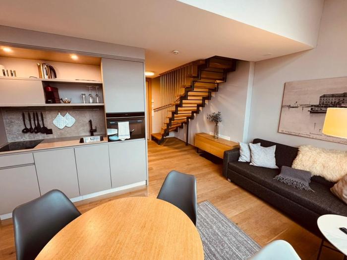 LAKE-SIDE Fernblick !Gratis parken, Free parking!