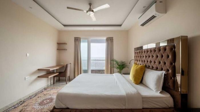 Villa Aumentar By DanCenter | 5BHK | Pvt Pool | Baga Beach, GOA