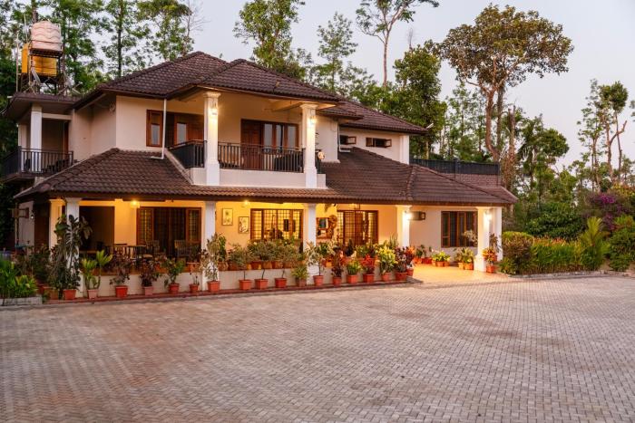 SaffronStays Coffeeshire