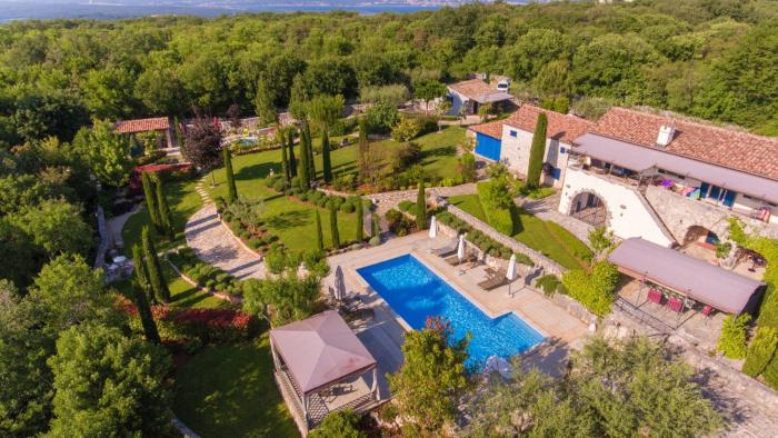 House in the olive grove by Villas Guide