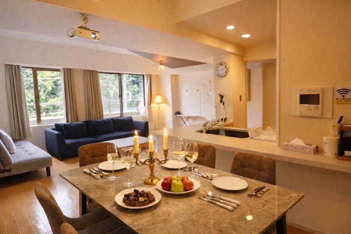 OPEN#신주쿠5분#시부야10분#편의점2분#최대9명#고급홈#침실3#우아한집#114m2#침대5