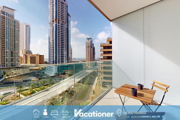 Vacationer Holiday Homes l Chic Upgraded Studio l City Views l Dubai Marina