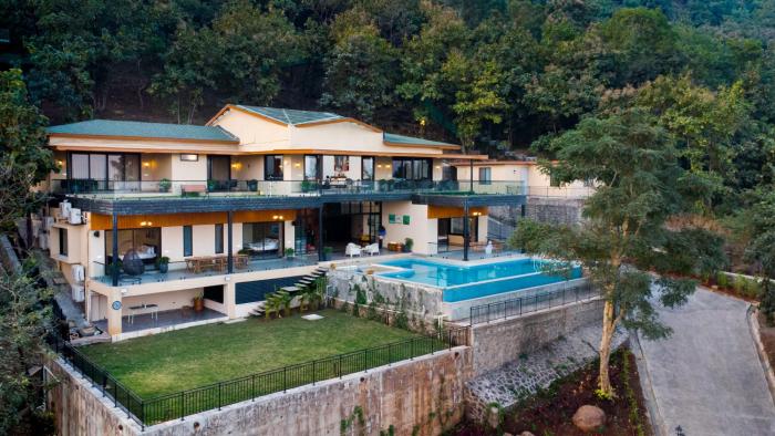 SaffronStays The Stillwater House