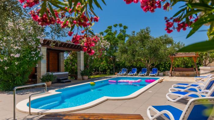Villa Dominus - Split by Villas Guide