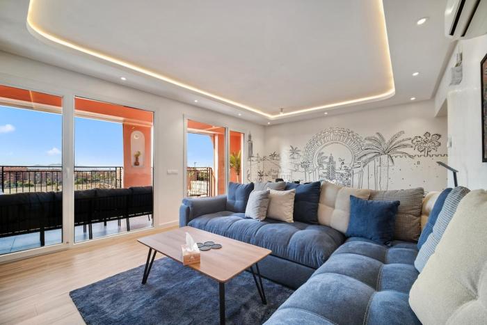 Downtown Cozy Apartment with Panoramic View