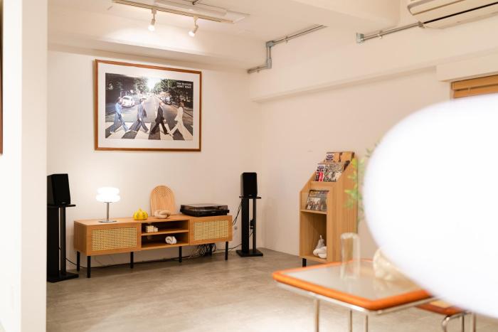 Shibuya Beatles house 10min walk from Shibuya Station