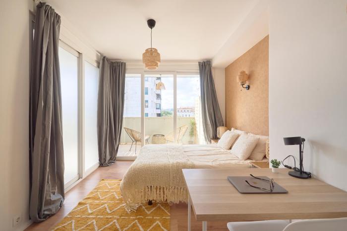 Sunny room with private balcony