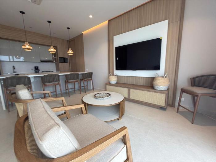 Apartamento Edificio Adalmar 804 con vista al mar