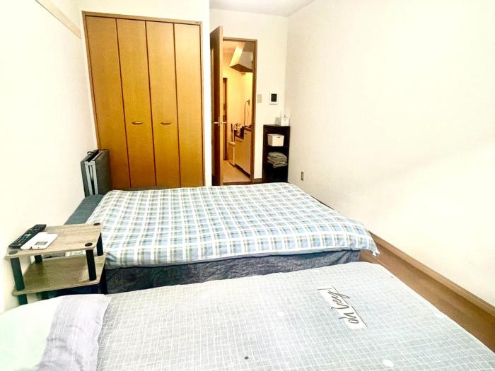 Shinjuku West Bee House in Shibuya Honmachi
