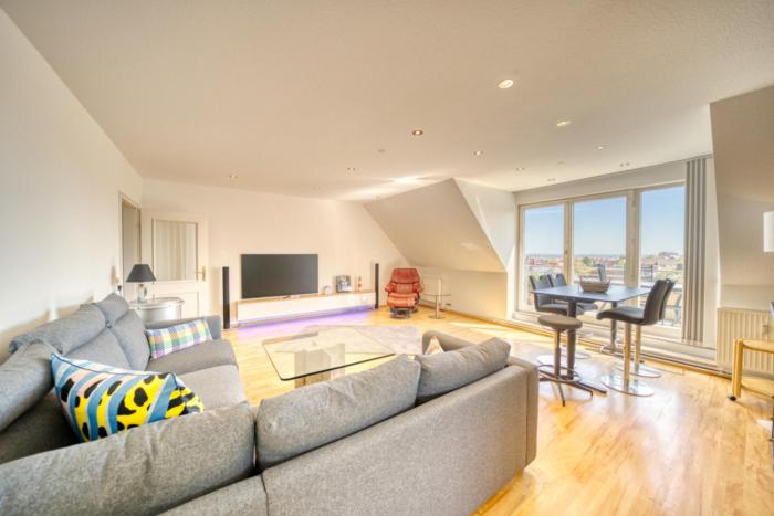 Haus Friedrich-Ebert-Straße 16, App 6FES57