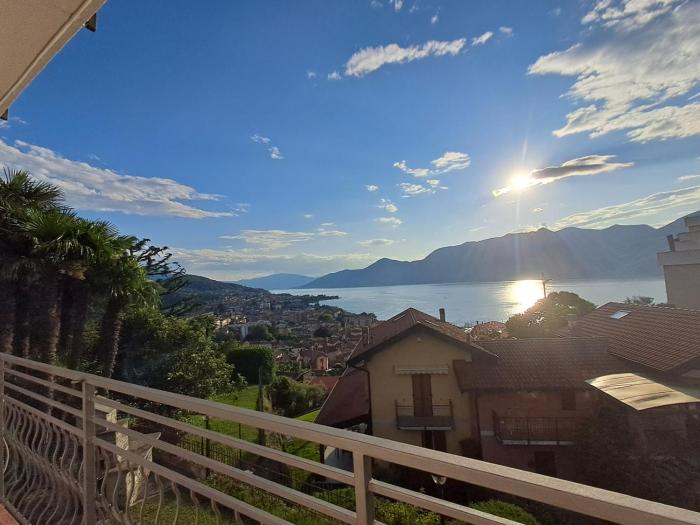 Al Roccolo Ferienwohnung mit Seeblick und Garten