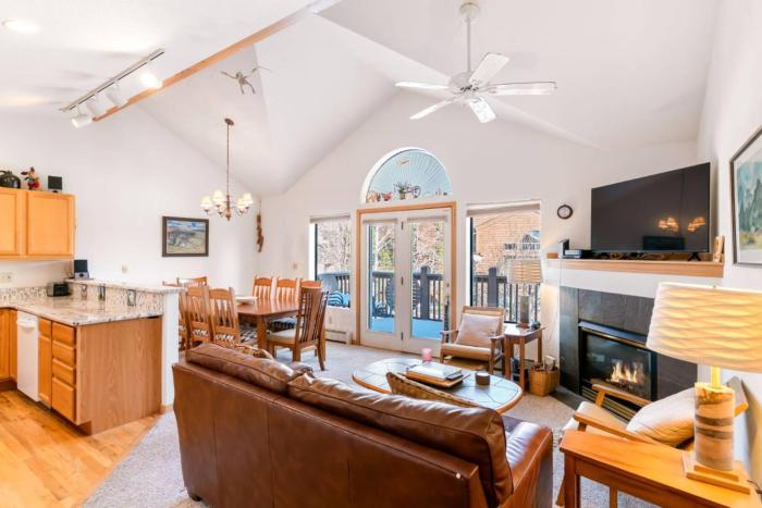 Lakepoint 807B - Frisco