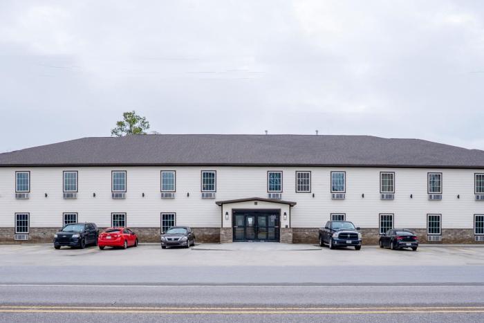 Efficiency De Luxe Sulphur Near Lake Charles I 10