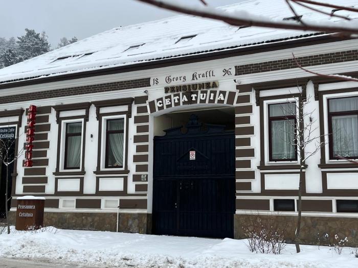 Cetățuia - Ultra-Central Râșnov Stay - Parking and Nature Close to Bran, Dino Parc and More