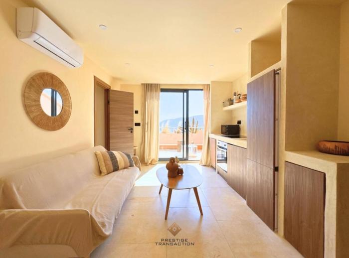 Lhorizon Bleu les Rochers Blancs Sea View