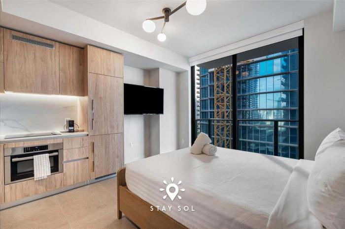 Sophisticated Studio with Pools