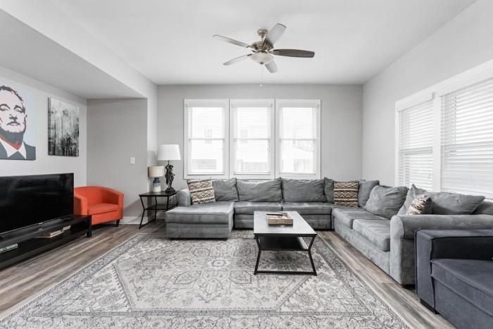 Family Retreat mins to Childrens Museum