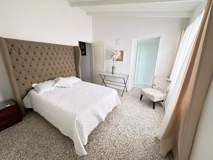 Casa Lucy Alojamientos