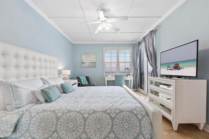 The Inn At Crystal Beach #508