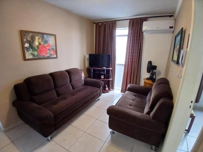 Poucos passos da Praia, entre Av. Atlântica e Brasil