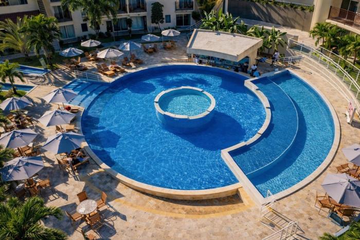 Solar Agua Flats Elegance Flat