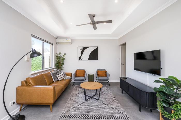 Luxury on Lewes - 3BR Free Wi-Fi