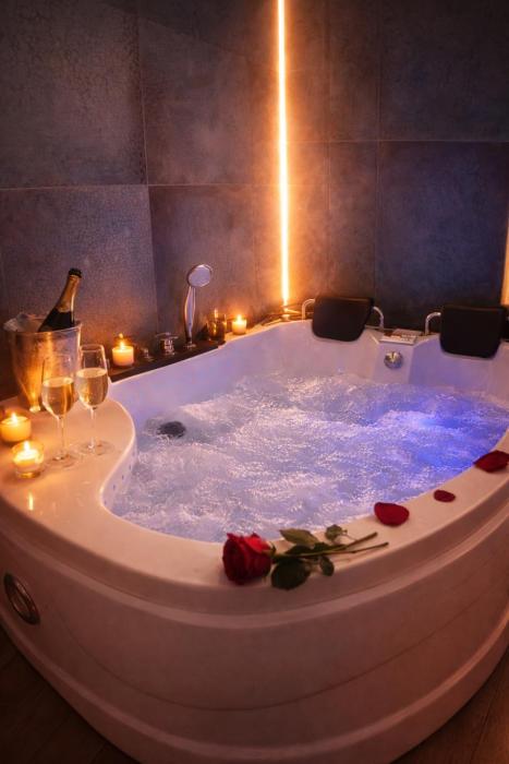 Jacuzzi & Bike Apartment, Krakow