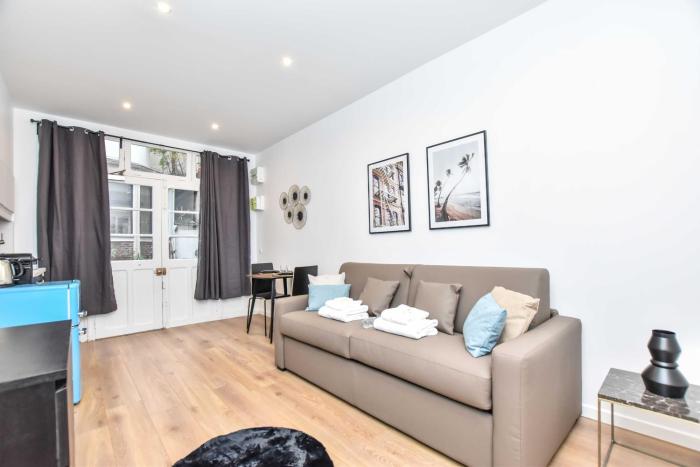 Charming Studio - 2P- Center of Paris Musee Grevin