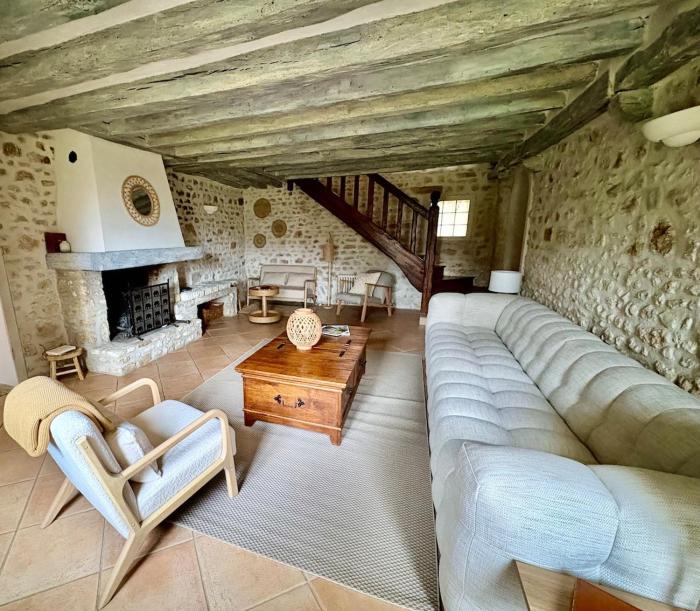 Le Clos dOrgemont, 6 Suites and Garden, 14 people