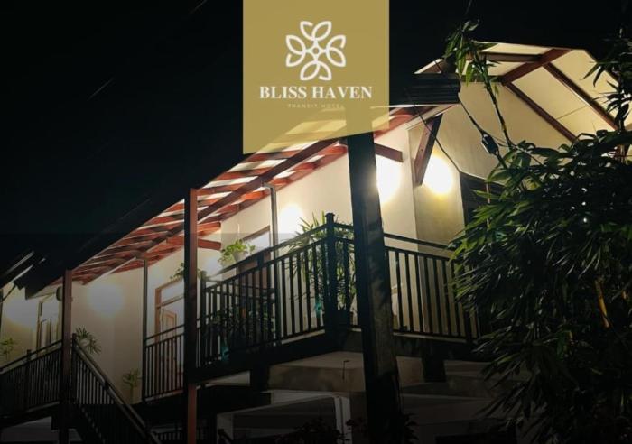 Bliss Haven Transit Hotel - Free Airport Shuttle