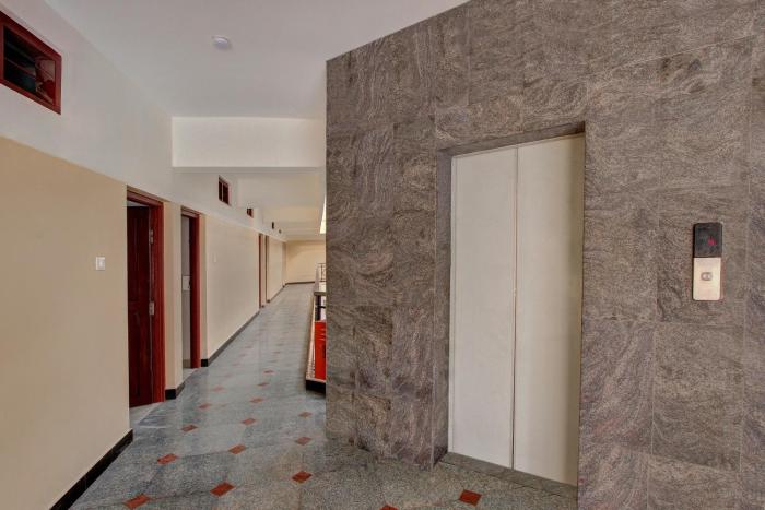 Hotel O Century Park