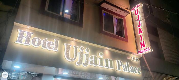 Hotel Ujjain palace