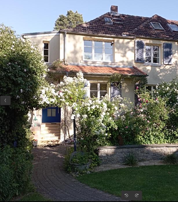 Komplette Wohnung mit Kamin und Fußbodenheizung & kostenlosen WLAN