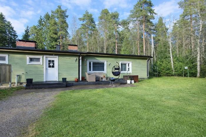 Lumi & Luonto - Entire 100 sqm 3-BR house with private wood fired sauna