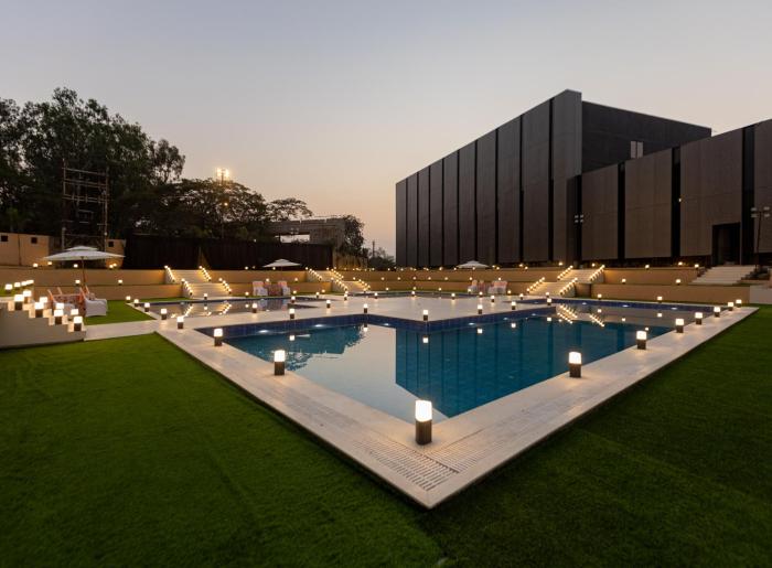 Assembly By The Democracy