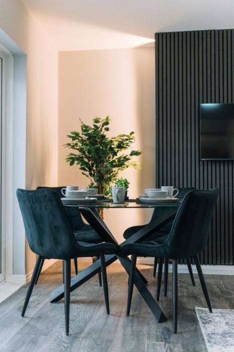 Redcar Retreat - 4 Bed House Workstays UK