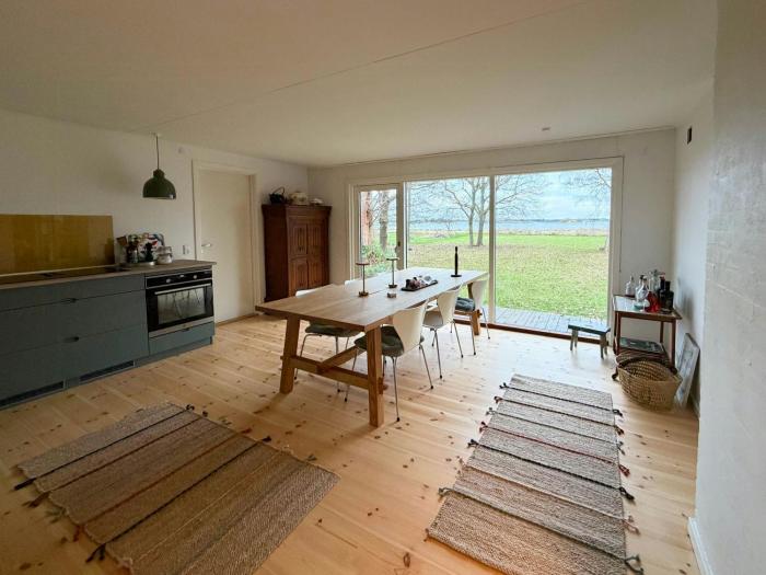 Stay Very Close To Nature And The Sea