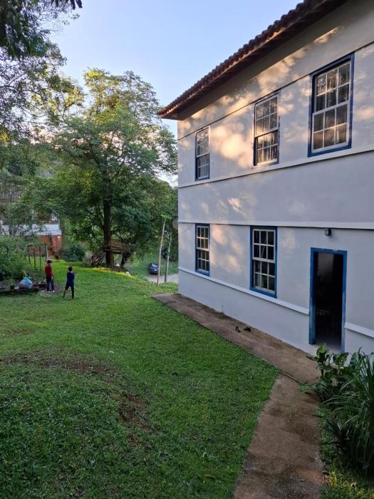 Casarão Ibitipoca -3 suítes grandes